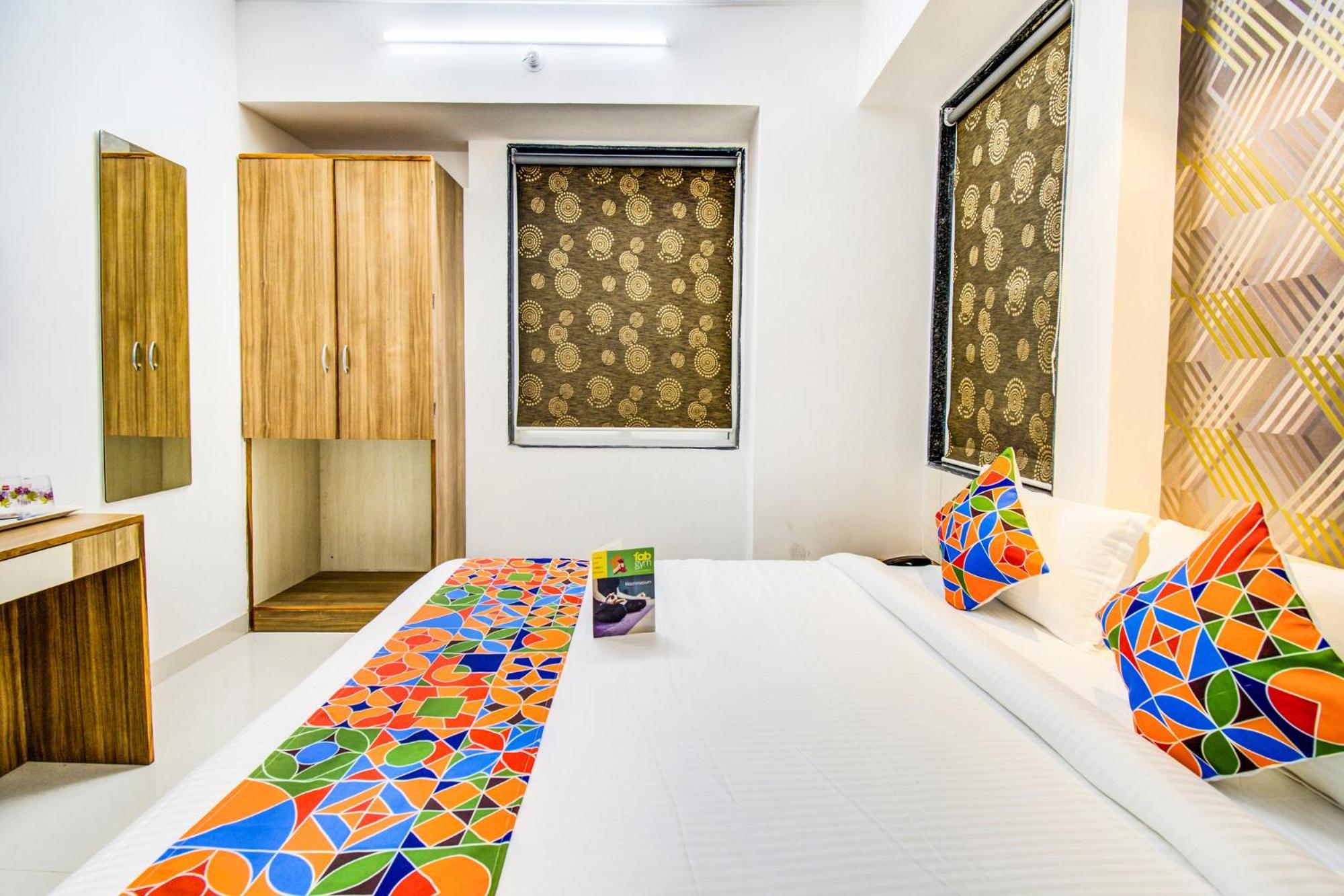 Fabexpress Marvel Bliss - Nr Trump Towers Hotel